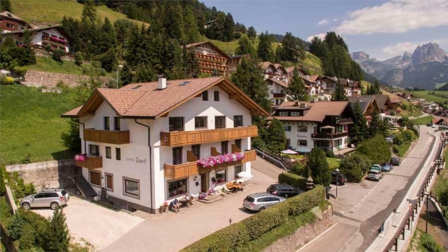 Hotel Garni Ruscel Santa Cristina Val Gardena Luaran gambar